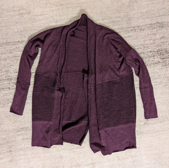 Lululemon Sit In Lotus Wrap II - Picture 6 of 10